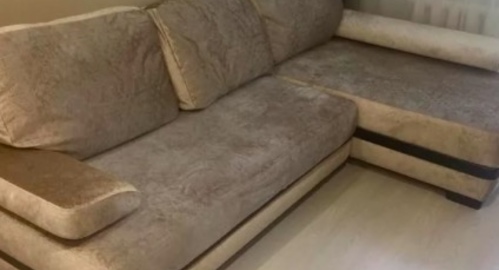 Перетяжка дивана на дому. Каспийск